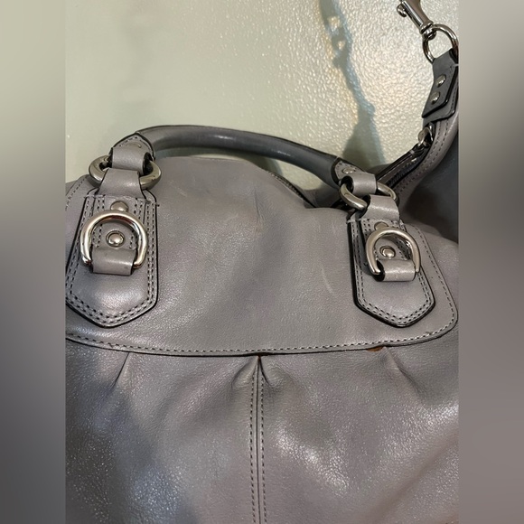 Coach Gray Leather VYG Y2K Shoulder Bag D0982-12949 - Picture 7 of 15